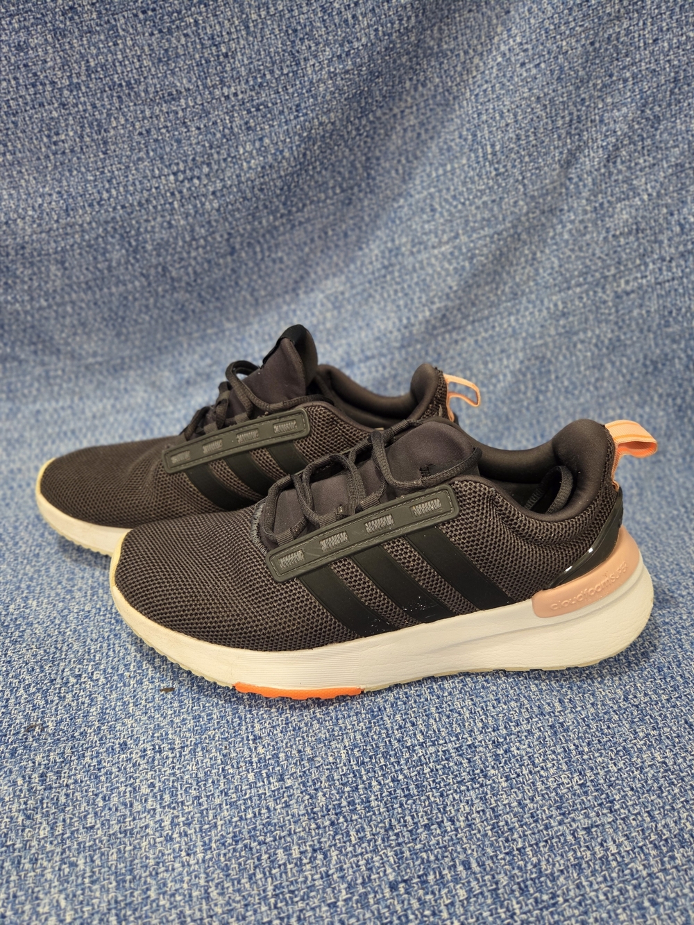 Adidas Racer Women's Shoes Size 8 TR21 Carbon, Core Black, Vapour Pink H00654